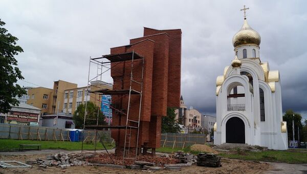 В Иванове сносят монумент в честь 40-летия Победы в ВОВ