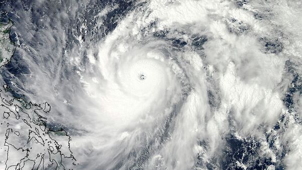 Тайфун Санба, снимок NASA