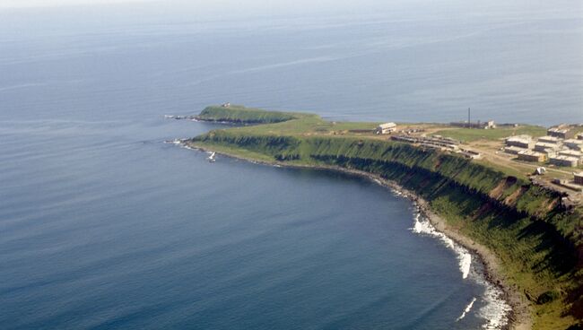 Остров Кунашир - самый южный из Большой гряды Курильских островов. Архивное фото