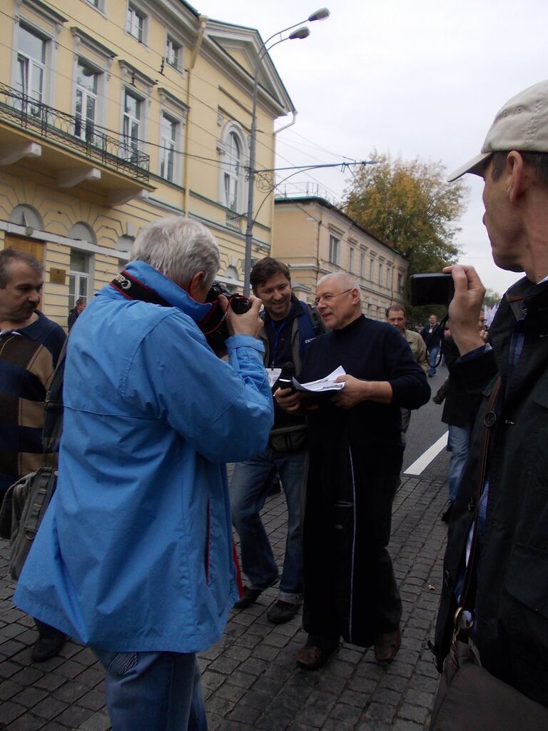 Марш миллионов митинг Москва репортер Павловский