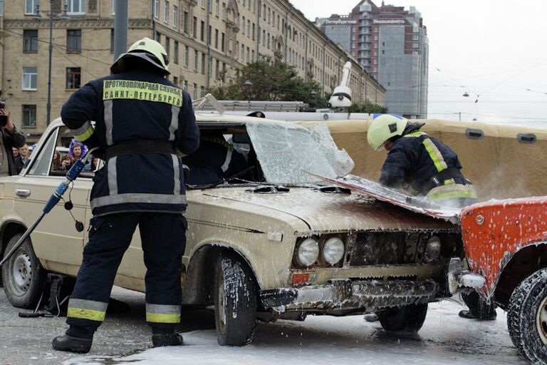 День открытых дверей в пожарной части Петербург