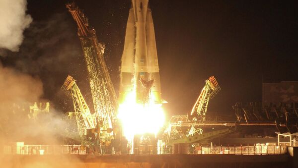 Пуск ракеты Союз-2.1а с метеоспутником MetOp-B
