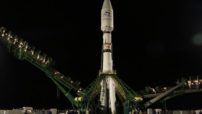 Пуск ракеты Союз-2.1а с метеоспутником MetOp-B. Архивное фото