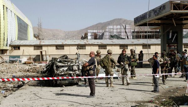 На месте взрыва микроавтобуса в Кабуле