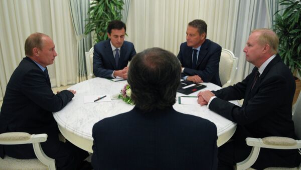 В.Путин встретился с И.Сечиным и руководством BP в Сочи