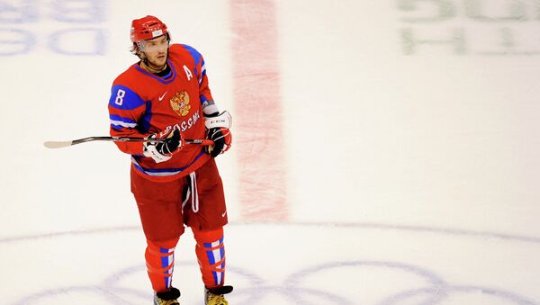 Александр Овечкин в матче между Россией и Канадой на Олимпийских играх в Ванкувере