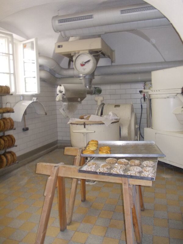Зальцбург достопримечательности аббатство пекарня хлеб