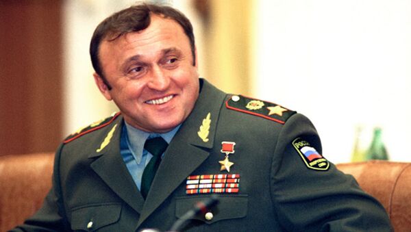 Архивные кадры с бывшим министром обороны России Павлом Грачевым