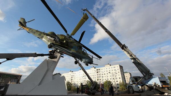 Летающий танк над городом: как устанавливали памятник МИ-24 в Арсеньеве