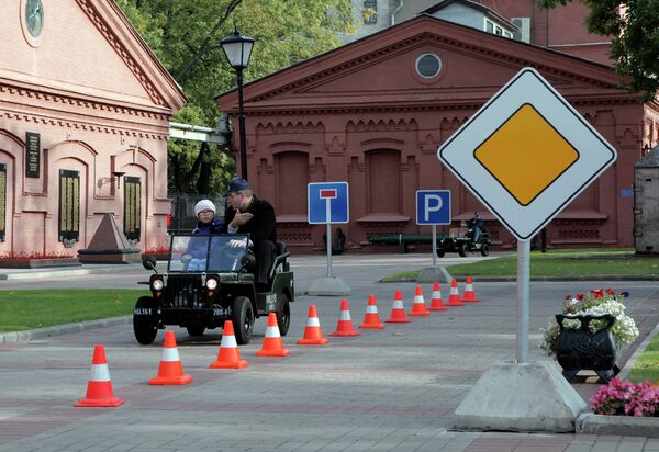 Презентация детского обучающего автогородка на площадке ГУП «Водоканал Санкт-Петербурга»