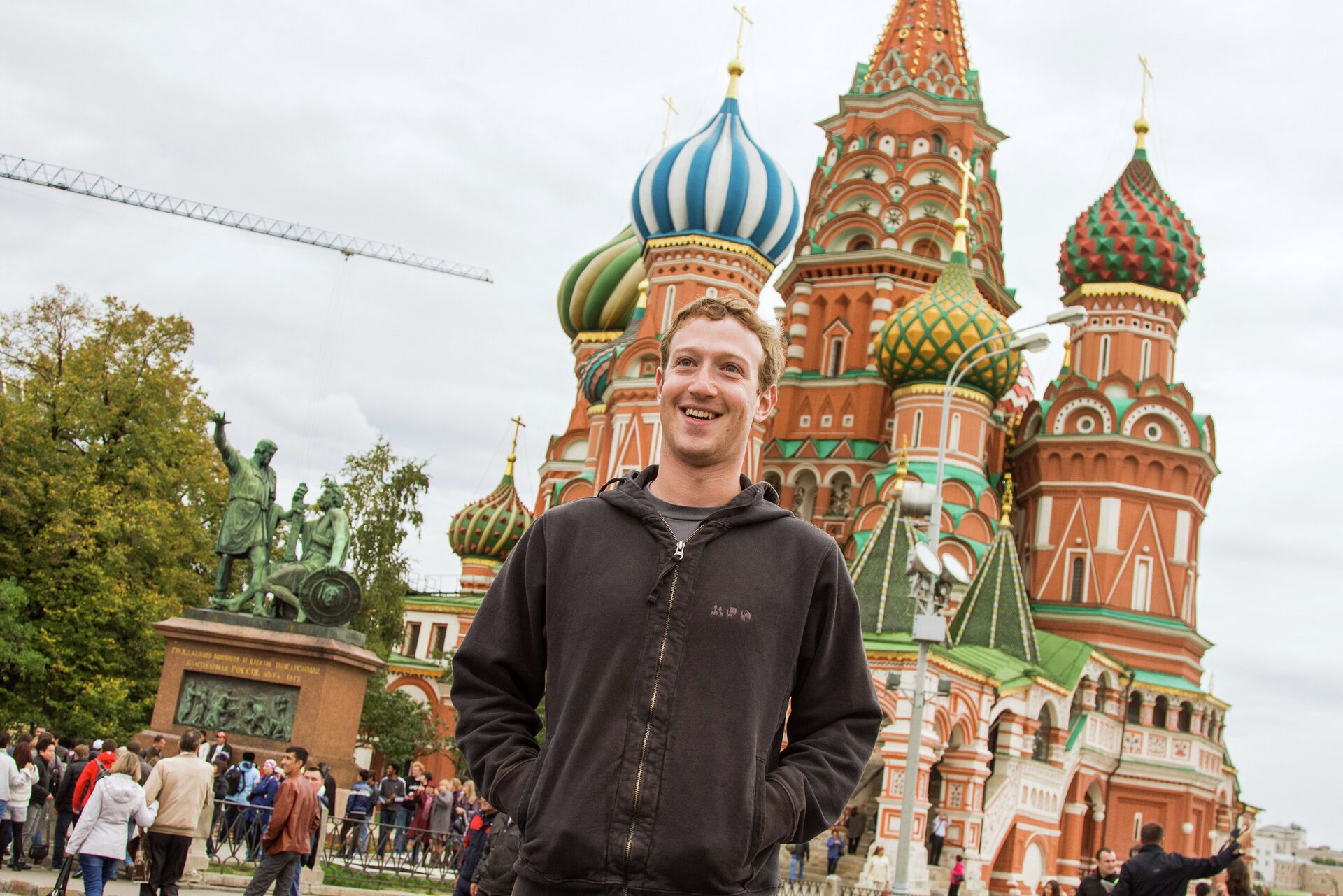 Основатель Facebook Марк Цукерберг прибыл в Москву - РИА Новости, 1920, 12.05.2021