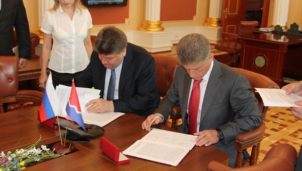 Глава Рослесхоза Виктор Масляков и губернатор Амурской области во вторник подписали соглашение о сотрудничестве