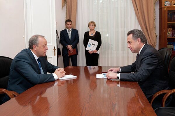 Виталий Мутко встретился с губернатором Саратовской области