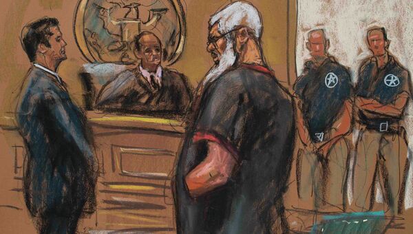 Исламист Абу Хамза на слушании в суде в США