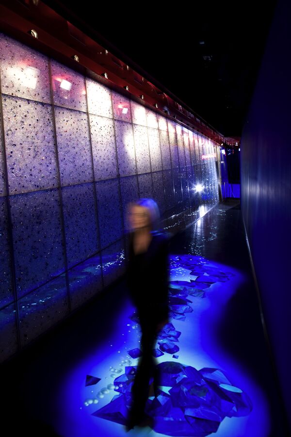 Ледяной коридор в музее Swarovski Kristallwelten