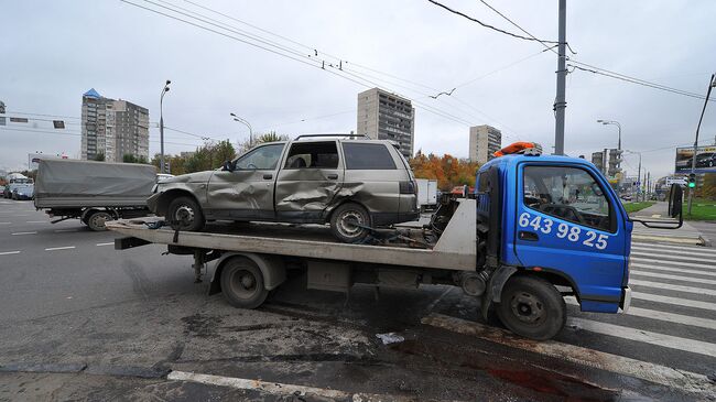 Место ДТП, в результате которого погибла актриса Голуб