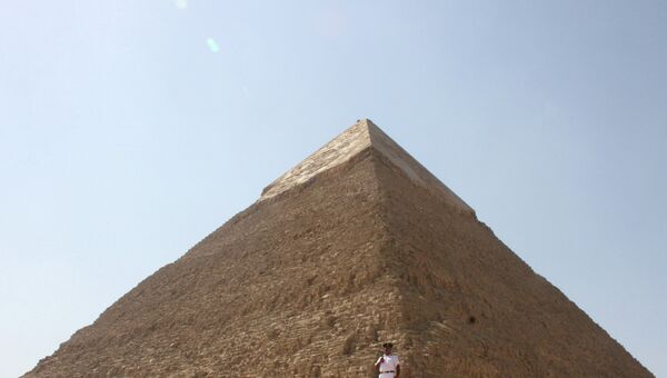 Пирамида Хефрена, Гиза, Египет, архивное фото