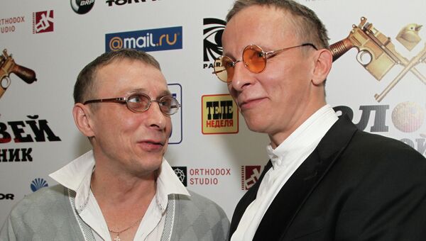 Актер Иван Охлобыстин (справа) перед премьерой фильма режиссера Егора Баранова Соловей разбойник