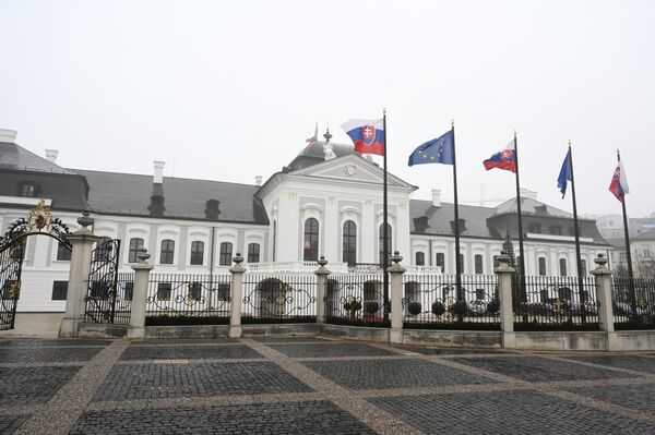 Дворец Грашалковичей — дворец XVIII века в Братиславе, ныне резиденция президента Словакии