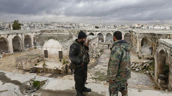 Сирийские военные в городе Мааррет-эн-Нууман в провинции Идлиб