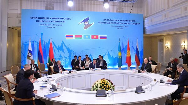 Председатель правительства РФ Михаил Мишустин на заседании Евразийского межправительственного совета в Казахстане