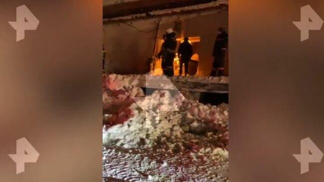 Видео с места обрушения в кафе в Новосибирске