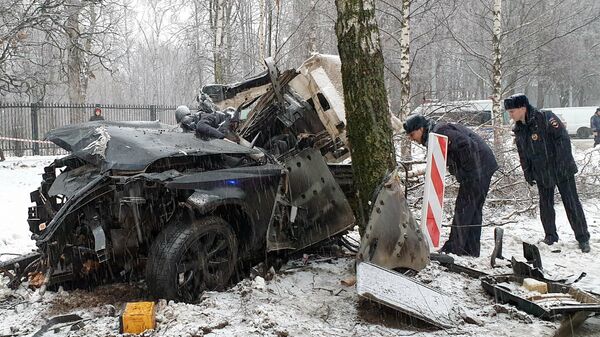 Последствия ДТП c участием автомобиля Infiniti в Москве. 2 февраля 2020