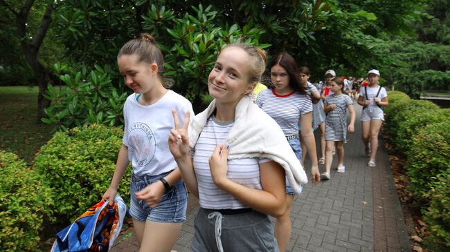 Стипендии Шпаро помогут отправиться школьникам в летние путешествия