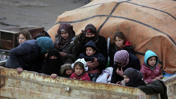 Местные жители покидают провинцию Идлиб, Сирия