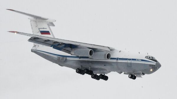 Самолет Ил-76