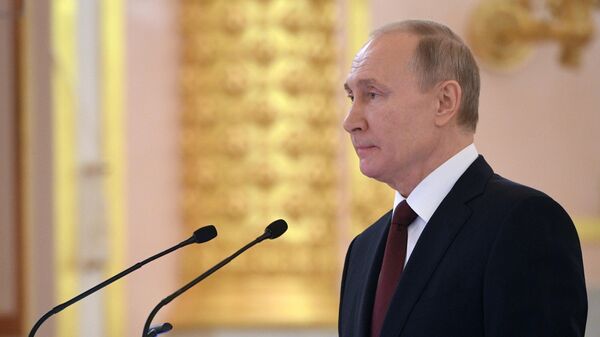 Президент РФ Владимир Путин выступает на церемонии вручения верительных грамот вновь прибывших послов иностранных государств