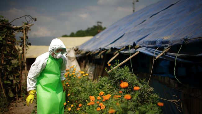 Дезинфекция птицефабрики от вируса H5N1 в Непале Дезинфекция птицефабрики от вируса H5N1 в Непале