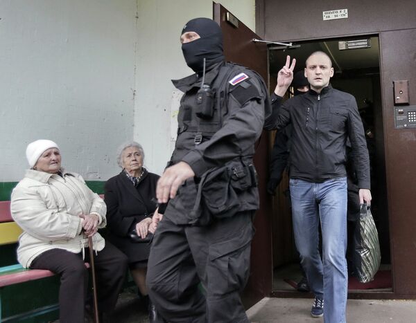 Полиция проводит обыск у Сергея Удальцова