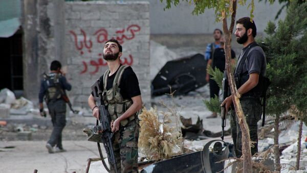 Члены свободной армии Сирии в городе Алеппо