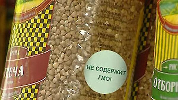 Лужков хочет полностью убрать из магазинов Москвы продукты с ГМО