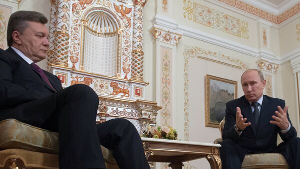 Встреча Владимира Путина с Виктором Януковичем в Ново-Огарево. Архив