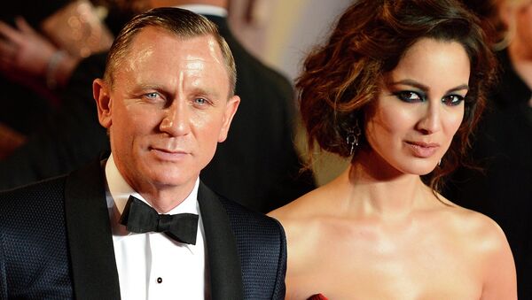 Актеры Дэниел Крейг и Беренис Марло на премьере фильма 007: Координаты Скайфол