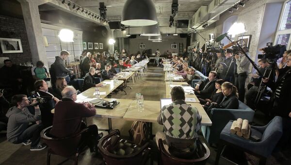 Первое заседание Координационного совета оппозиции. Архивное фото