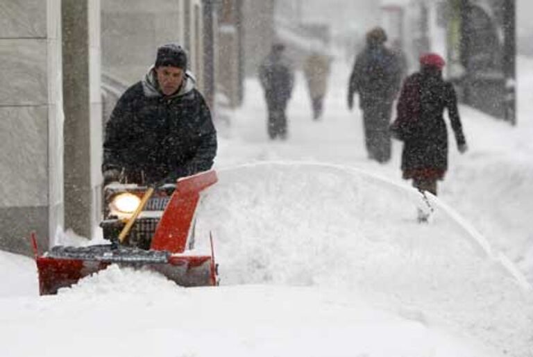 REUTERS/Shaun Best  