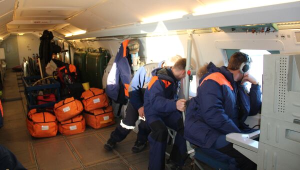 Поиск спасателями МЧС России сухогруза «Амурская» в Охотском море