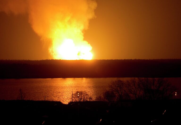Пожар на газопроводе в Щелковском районе Московской области Пожар на газопроводе в Щелковском районе Московской области