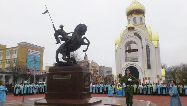 Памятник Георгию Победоносцу на площади Победы в Иваново