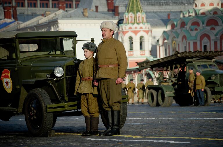 Торжественный марш, посвященный 71-й годовщине Парада 1941 года