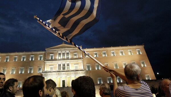 Столкновения перед парламентом Греции