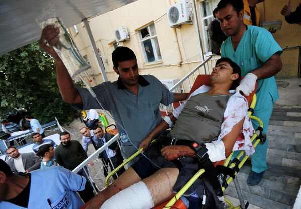 Мужчина пострадал в результате боестолкновений в сирийском городе Рас-аль-Айн
