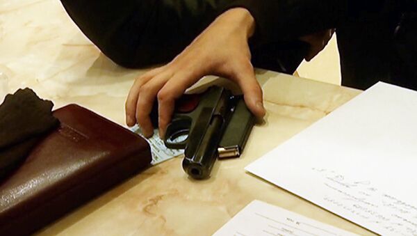 Полицейские изъяли два пистолета у стрелявшего на свадьбе в Москве