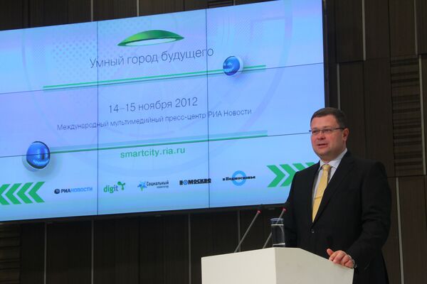 Гендиректор РИА Новости Николай  Бирюков открыл форум Умный город будущего