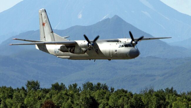 Военно-транспортный самолет Ан-26. Архив