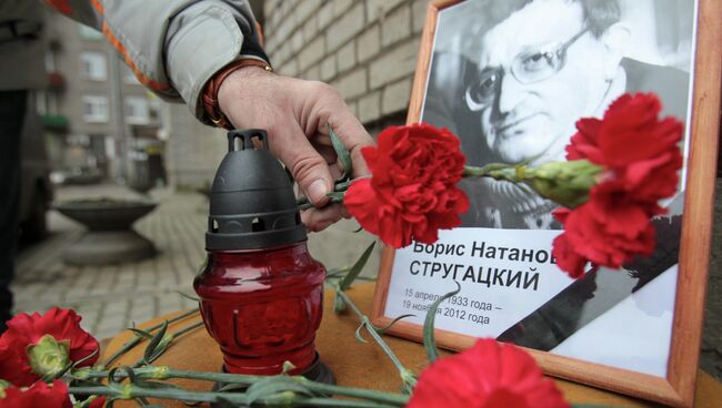 Писатель Борис Стругацкий скончался в Санкт-Петербурге