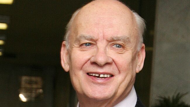 Поэт Николай Добронравов Поэт Николай Добронравов